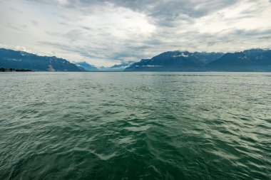 Vevey, İsviçre - 27 Temmuz 2019: Turistler ve yerel halk Fete des Vignerons 2019 'u kutladı. Geleneksel eklem geleneği festivali. 1999 'dan 20 yıl sonra düzenlenmiş..