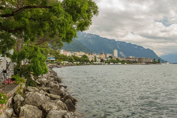 Panoramatický Výhled Švýcarskou Promenádu Alpskou Riviéru Ženevské Jezero Městě Montreux — Stock fotografie