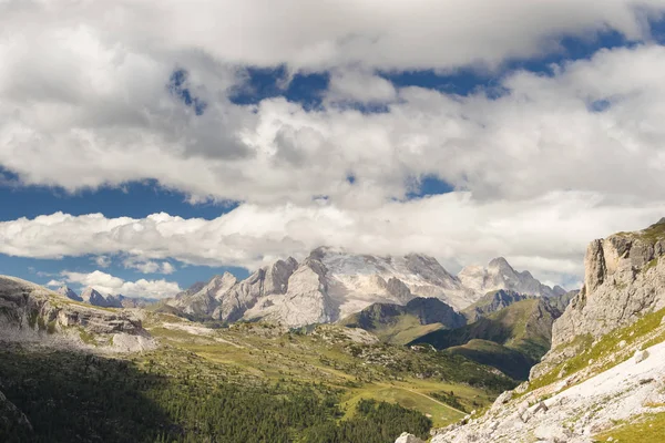 Scenic view of rock formation Marmolada. — Stock Photo, Image