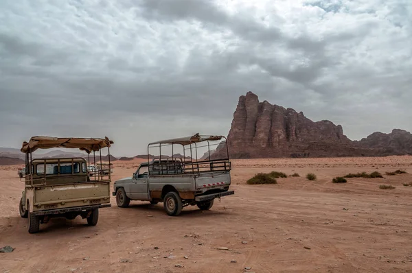 Wadi rum woestijn landschap. — Stockfoto