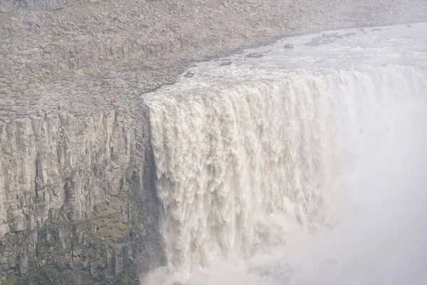 Dramatic View Famous Dettifoss Waterfall Two Small People Iceland — Stock Photo, Image