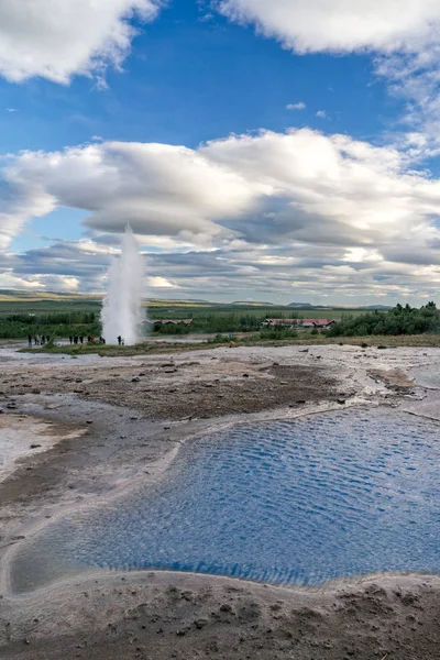 Icelandic geyser Strokkur — Stock Photo, Image