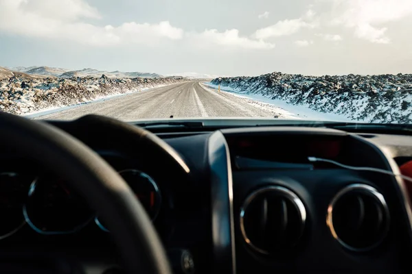 Driving Icelandic Winter Blowing Snow Road Difficult Driving Conditions Winter — Stock Photo, Image