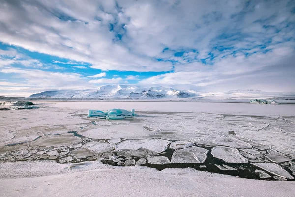 Драматический Икеландский Пейзаж Сценический Вид Айсбергов Ледниковой Лагуне Джоколсарлон Исландия — стоковое фото