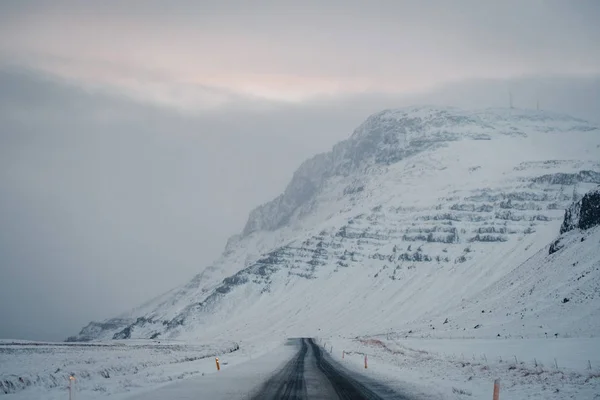 Beautiful View Winter Landscape Iceland Golden Circle Road Sunset Snow — стоковое фото