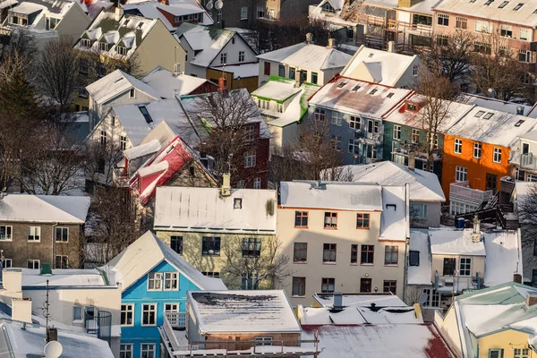 Vista Aérea Del Desarrollo Urbano Tradicional Reikiavik Islandia Invierno Con — Foto de Stock