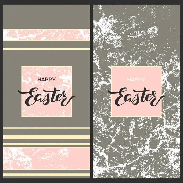 Conjunto com dois cartões-postais de Páscoa bonita com linhas de textura grunge rosa e palavras desenhadas à mão Páscoa feliz em quadros quadrados — Vetor de Stock