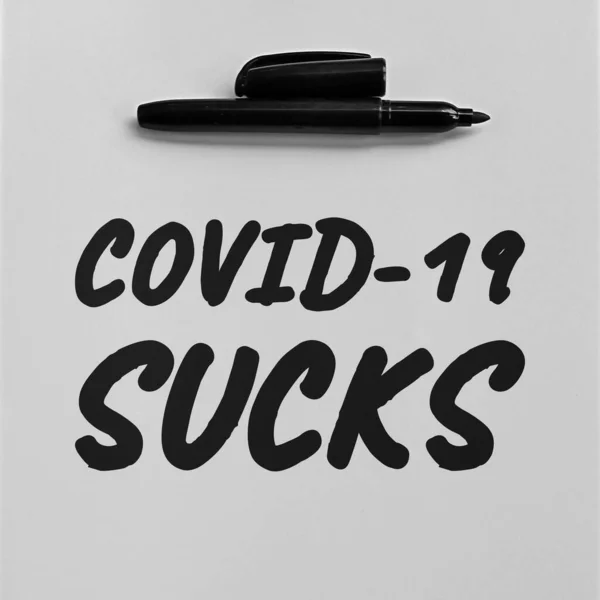 Covid-19 berbat. Eşsiz ve Moda Covid-19 Motivasyonel veya İlham verici Alıntı.