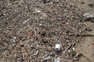Mikro plastik deniz kirliliği, plastiksiz ekosistem dışı gezegen tasarruf kavramı