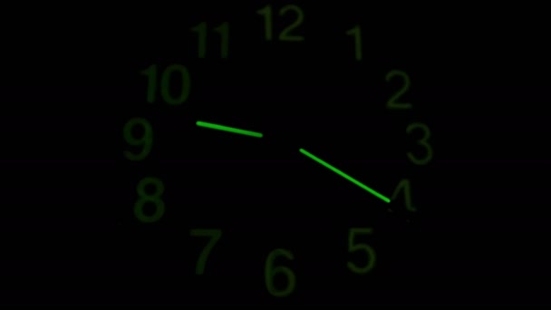 Horloge fluorescente éclairée sombre timelapse, concept de passage du temps, mouvement de l'horloge 