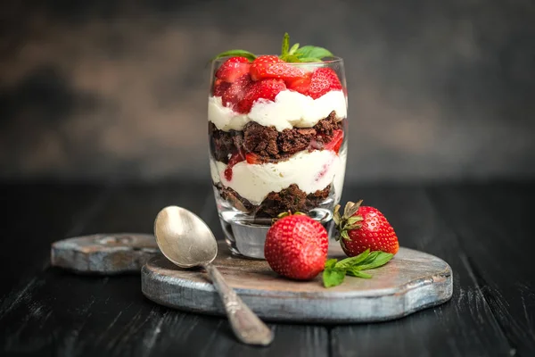 Beautiful Dessert Fresh Berries Trifle Chocolate Strawberries Dark Background Copy — Stock Photo, Image