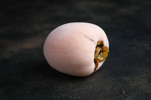 Frozen Ripe Persimmon Fruit Isolate Dark Background Free Copy Space — Stock Photo, Image