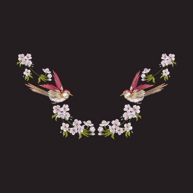 Çiçek ve Kırlangıç siyah arka plan üzerine nakış yaka