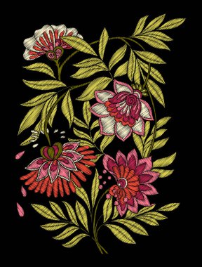 Nakış. Çiçek ve yaprak işlemeli tasarım öğeleriyle