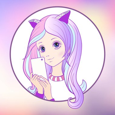 Genç güzel kız pembe renkli uzun multi ile duymak ve kedi kulakları m