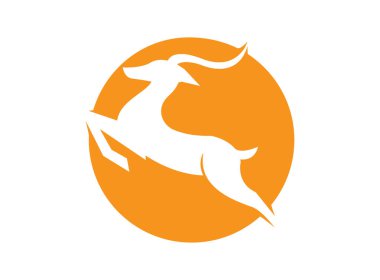 Eski anahtar ev simgesi logosu. Sarı antika anahtar silueti antika kilit sembolü, beyaz arka planda altın anahtar çizimi.