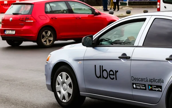 Uber taxi in bukarest, rumänien — Stockfoto