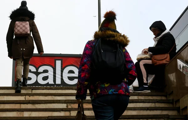 Bucharest Romania January 2020 People Pass Billboard Which Written Sale — Stock Photo, Image