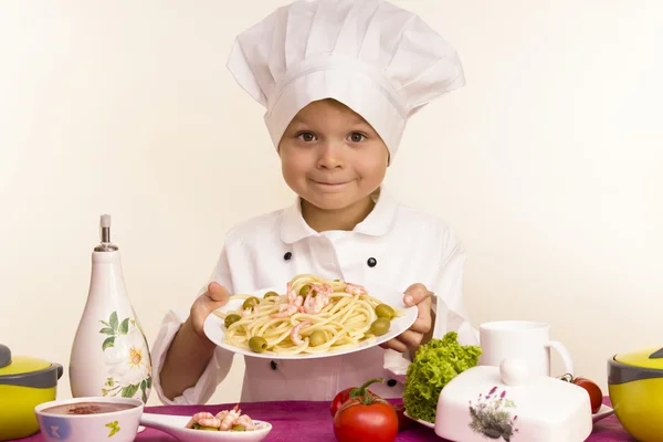 Szef kuchni zabawny chłopak — Zdjęcie stockowe