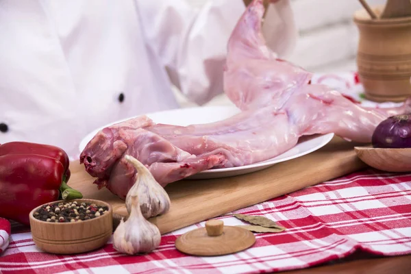 Menu of raw rabbit — Stock Photo, Image