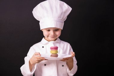  renkli bisküvi makarna