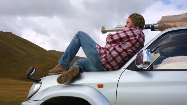 Man Sits In The Bed Of His Truck — Stock Video