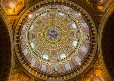 Budapeşte'de St Stephens bazilikanın görebilirim.