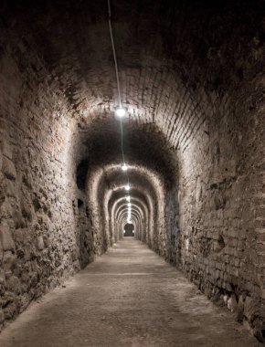 Uzun metro tuğla tünel açısı Shot