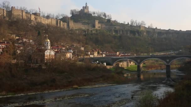 Veliko Tarnovo, Bulgária-híd — Stock videók