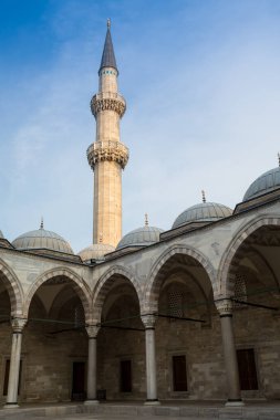 Günbatımı boğaz, Süleymaniye Camii, Istanbul, Türkiye'den bir görünüm