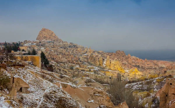 Town of Uchisar at the sunrise, Cappadocia. — Stock Photo, Image