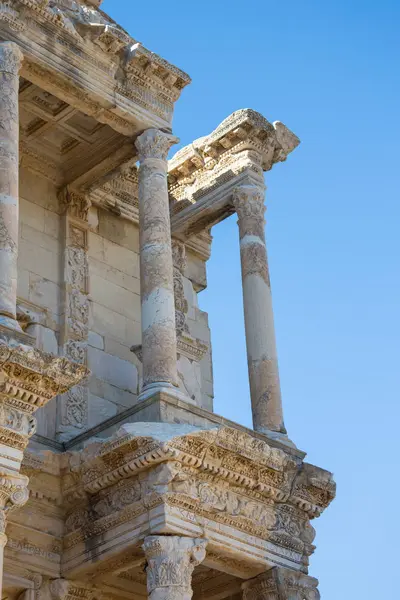 Selçuk, Izmir - Türkiye. 25 Kasım 2014. Celsus Kütüphanesi. Efes Antik şehir, Selçuk, Izmir - Türkiye — Stok fotoğraf