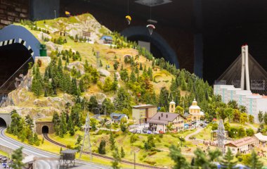 Şehir Petersburg St Grand-sahte Müzesi vadide tepeden panoramik görünümdür