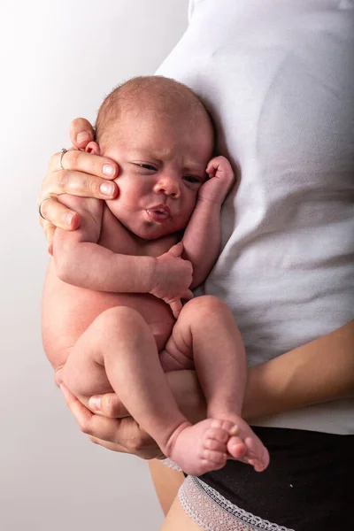 Μητέρα σίτιση μωρό μαλακή εστίαση — Φωτογραφία Αρχείου