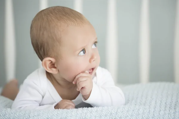 Beyaz bebek çocuk — Stok fotoğraf