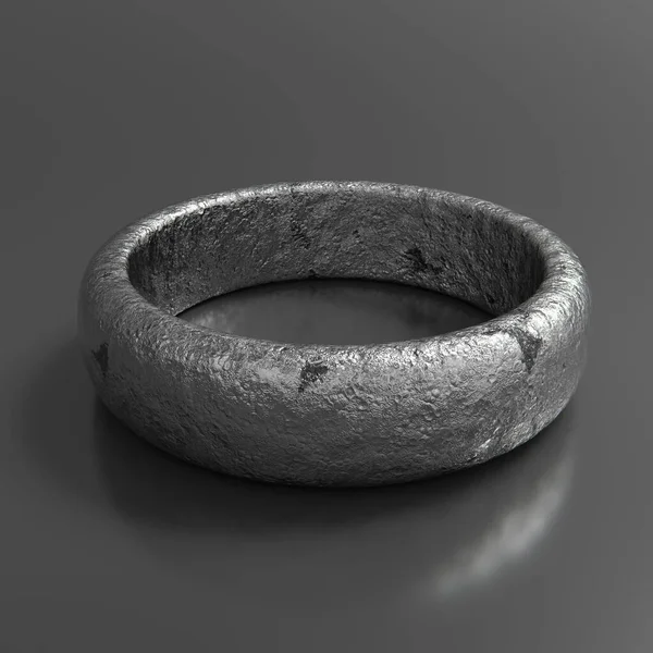 Eski metal yüzük. Eski bir yüzük