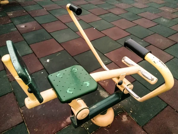 Una Foto Del Gimnasio Abierto Park — Foto de Stock