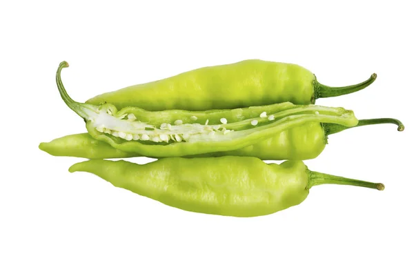 在白色背景上分离的绿胡椒粉 带有用于图形设计的裁剪路径 泰国烹调中辛辣的香料或基本配料 — 图库照片