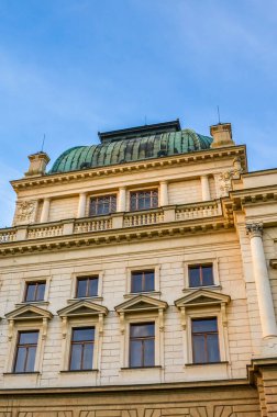 Plzen, Bohemya, Çek Cumhuriyeti 'ndeki tiyatronun tarihi binası. Neo-Rönesans mimarisi tarzında, yeni sanat öğeleriyle inşa edilmiş bir ev. Turistik mekan, kültürel mekan