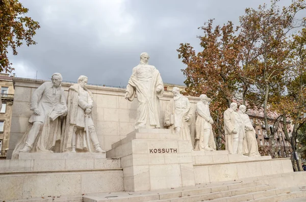 Budapešť Maďarsko Listopadu 2019 Památník Lajose Kossutha Hlavním Městě Maďarska — Stock fotografie