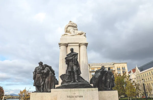 Budapeste Hungria Novembro 2019 Monumento Istvan Tisza Capital Húngara Complexo — Fotografia de Stock