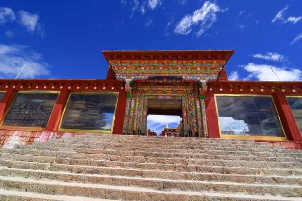 Piękny widok świątyni Lamy w Chinach — Zdjęcie stockowe
