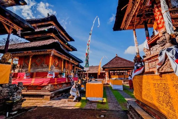 Main entrance of country temple in Bali,Indonesia. — Stock Photo, Image