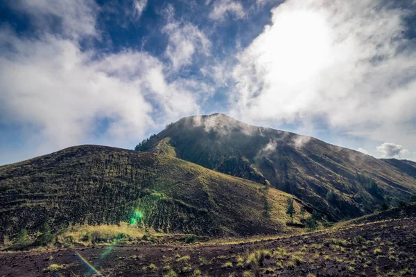 Vista desde la parte superior del volcán Batur — Foto de Stock