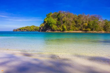 Sunrise beach ve deniz