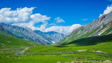 Sonamarg, Kaşmir devlet, Hindistan, güzel dağ manzarası