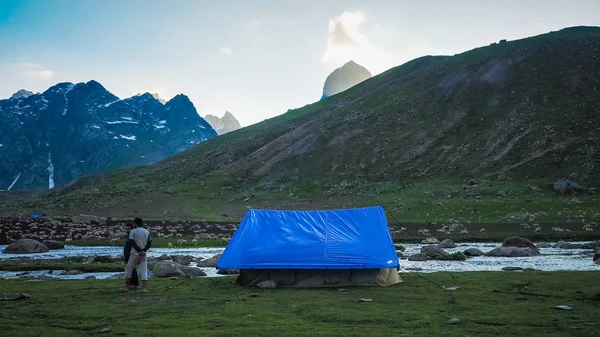 Hermoso paisaje de montaña de Sonamarg, estado de Cachemira, India — Foto de Stock