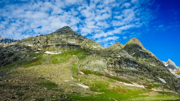 Beau paysage de montagne de Sonamarg, État du Cachemire, Inde — Photo