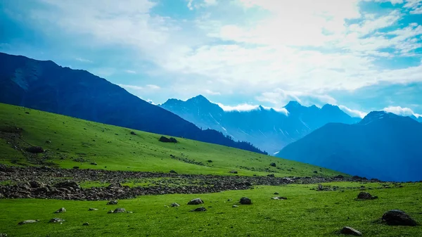 Krásná horská krajina Sonamarg, stát Kašmír, Indie — Stock fotografie