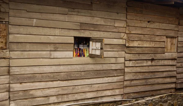 Pared de casa de madera, Isla Samosir, Indonesia —  Fotos de Stock